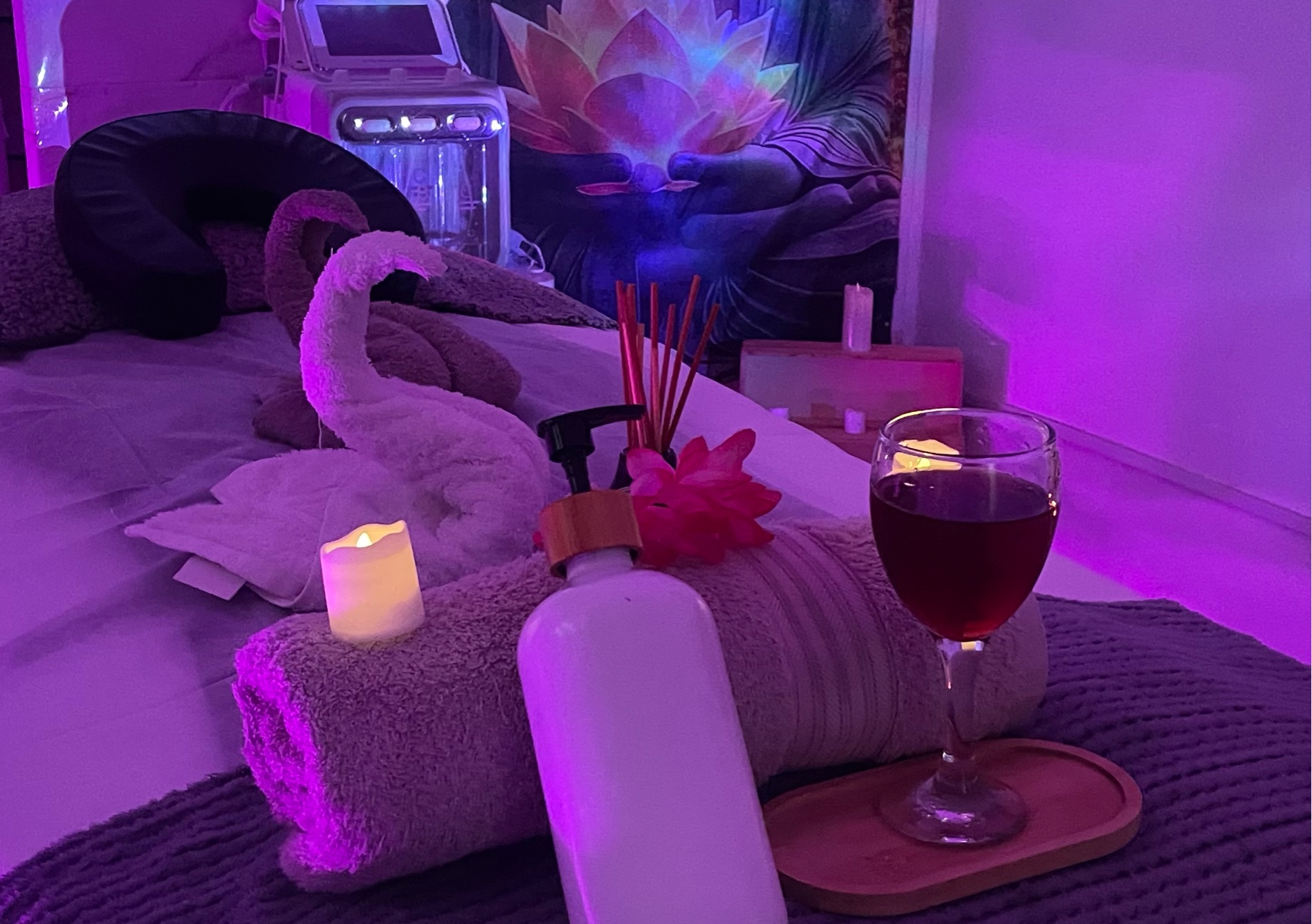  OFERTA MASAJE Y FACIAL 