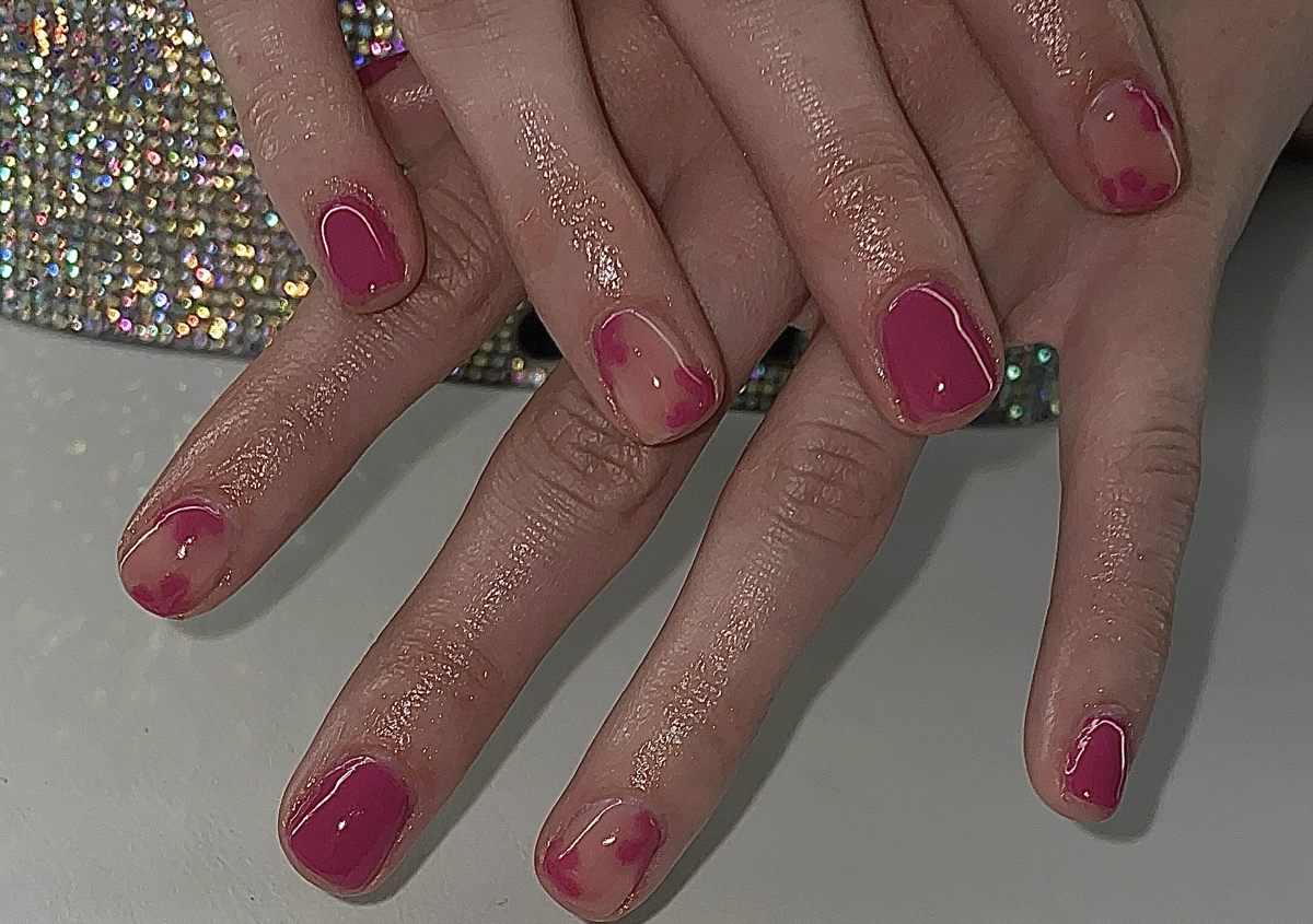 Gel manicure