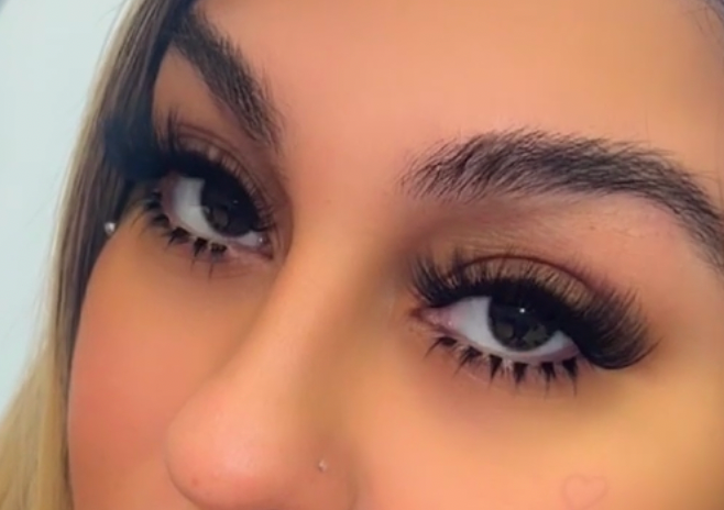 Bottom Lashes 