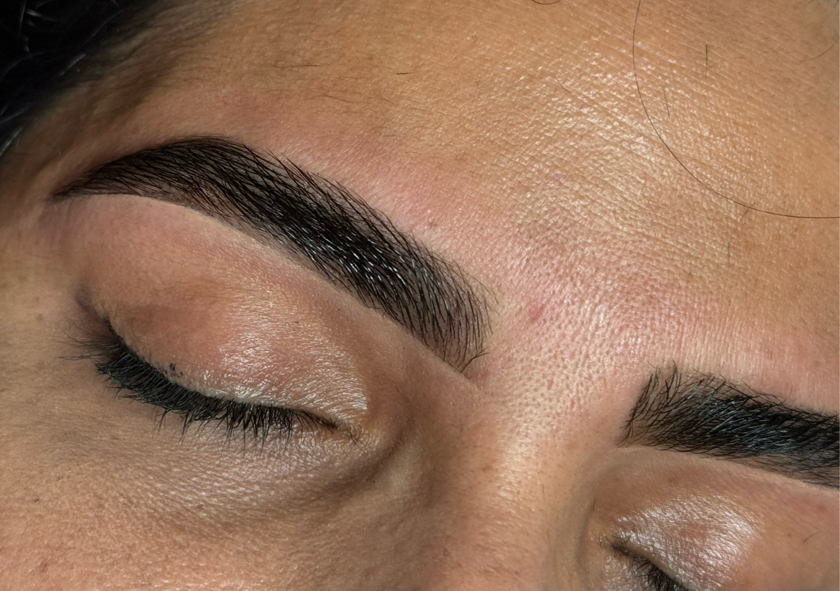Brow Wax & Hybrid tint 