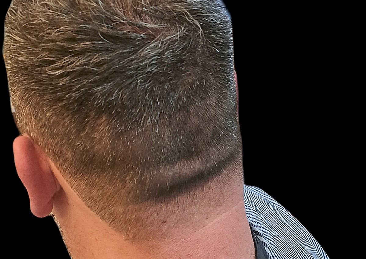 Adult Haircut (3/5)
