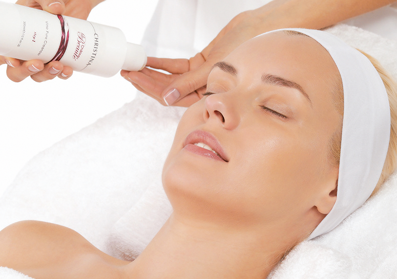 Behandlung mit Diamant-Peeling 