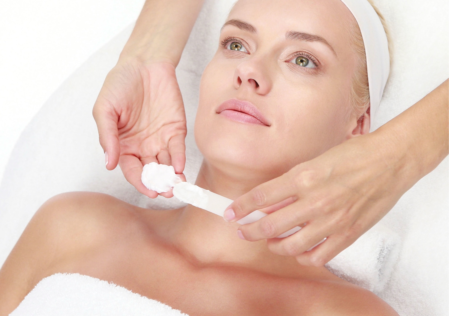 JungeTiefenreinigung der Haut