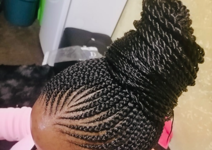 Straight up twist 