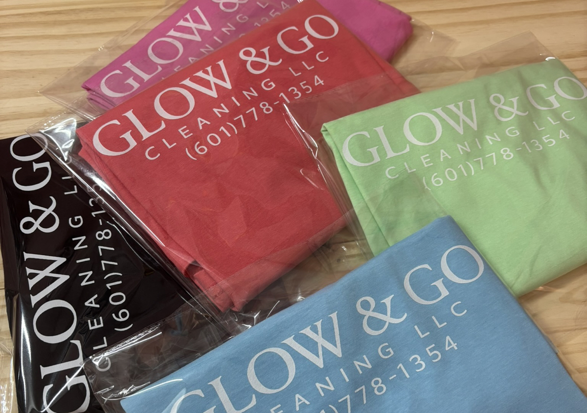 Glow & Go T-shirt (Sunset Coral) (Small)