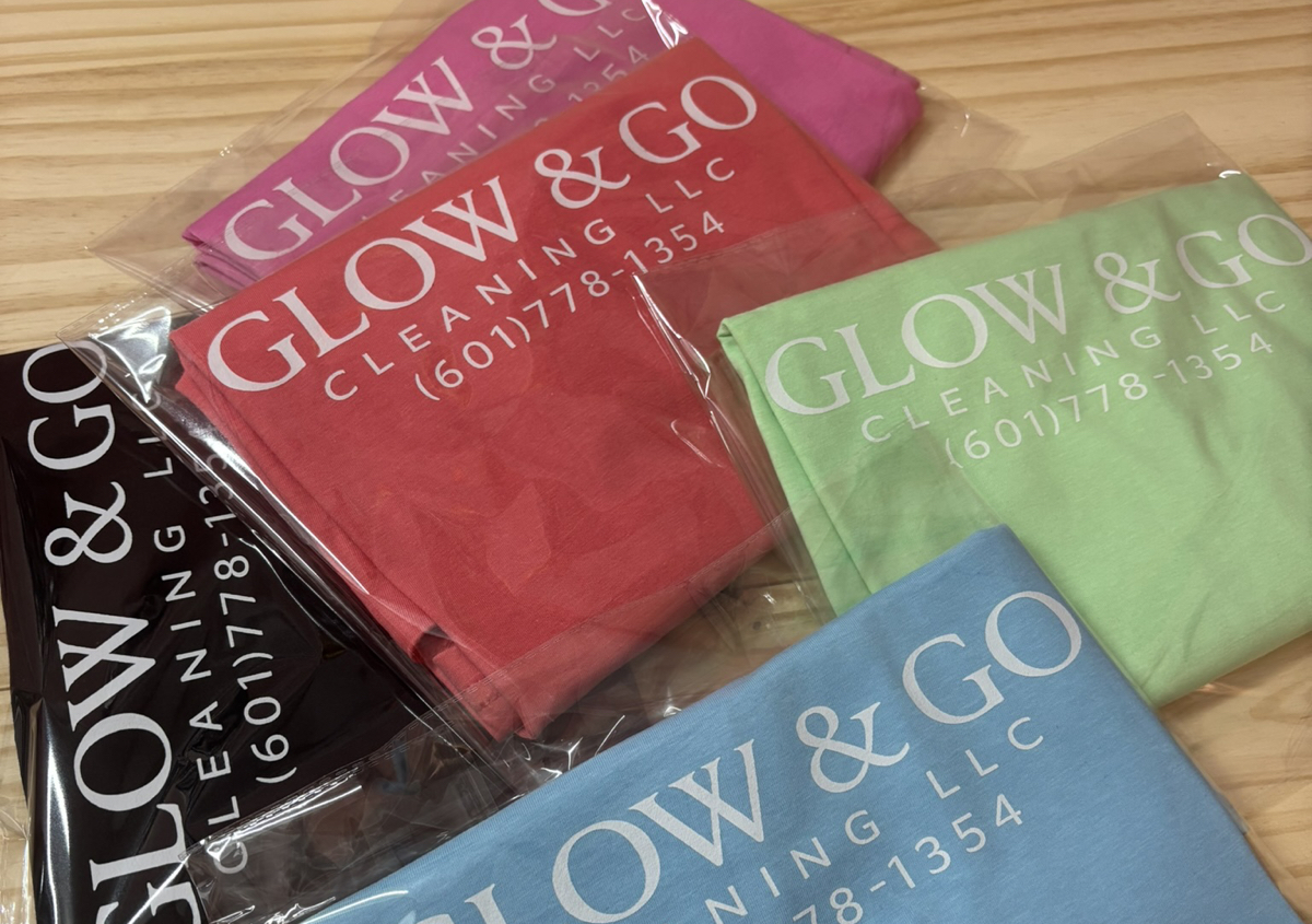 Glow & Go T-shirt (Midnight Clean) (Medium)