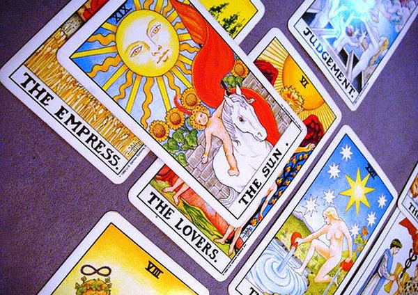 30 Min Tarot Reading/Spiritual Consultaiton