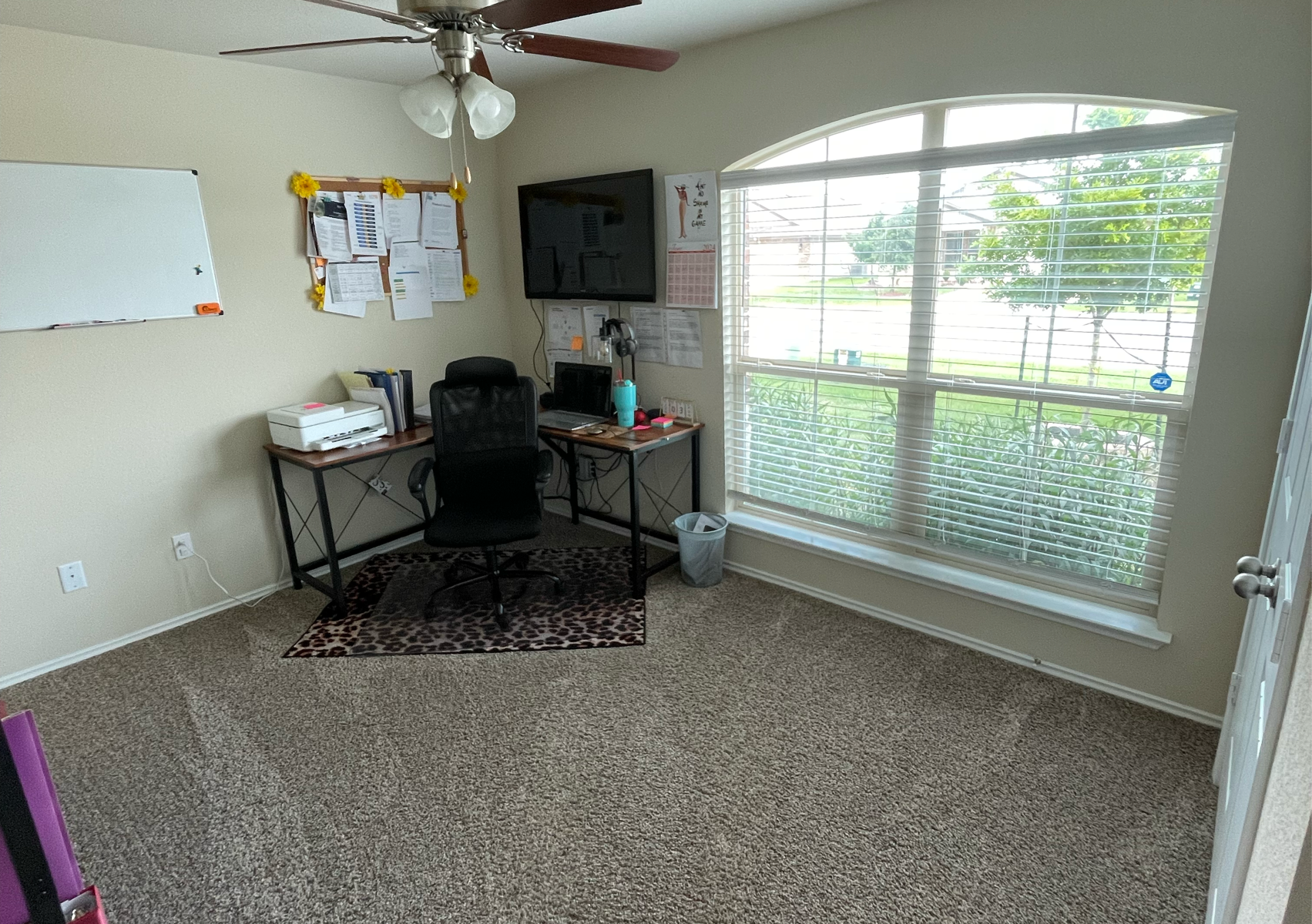 STUDIO/EFFICIENCY AIRBNB