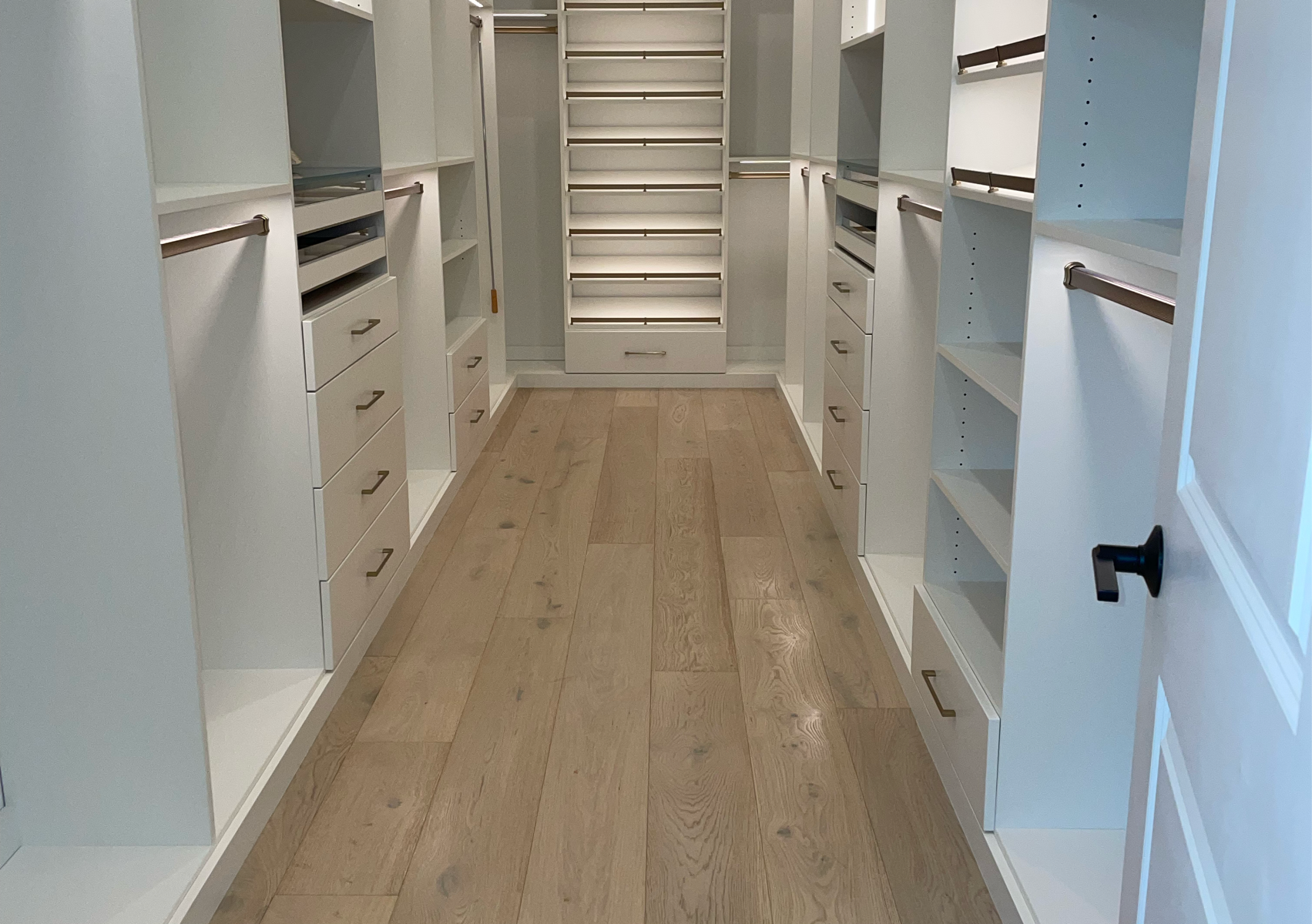 2/1 apartment standard clean