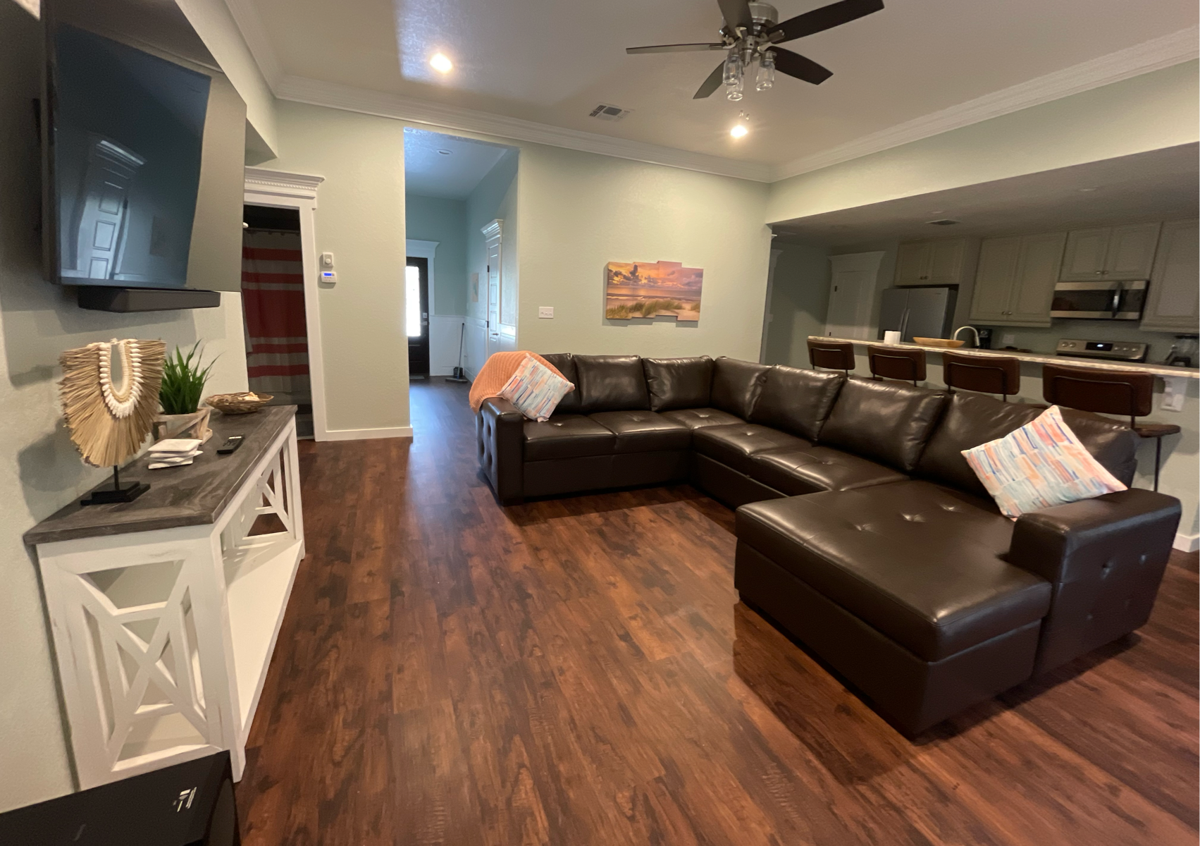 4/3 Apartment MOVE OUT CLEAN (Make Ready)