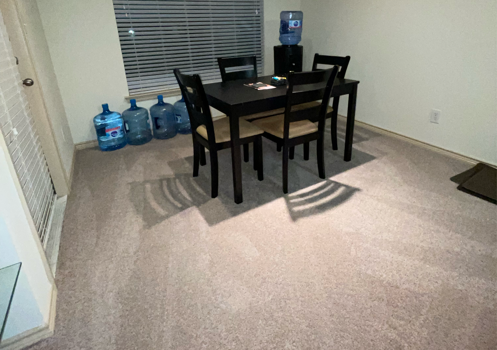 3/3  apartment standard clean