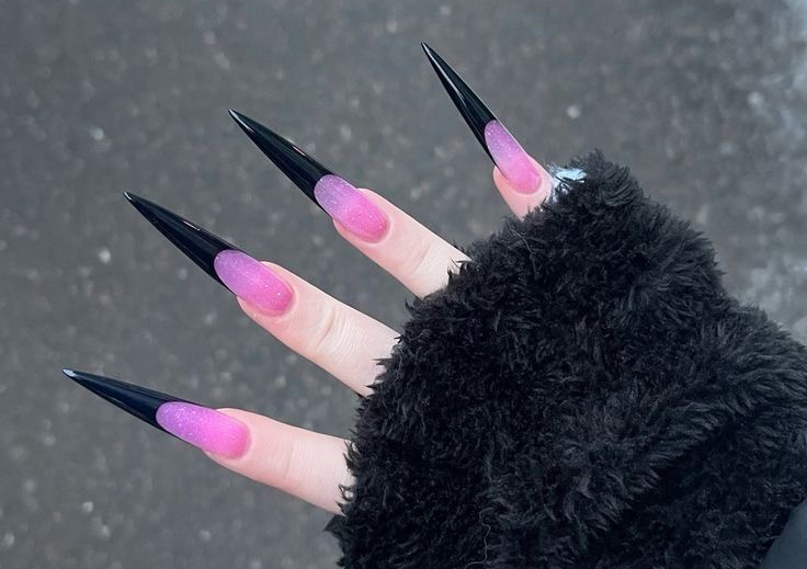 Bubble gum Black French