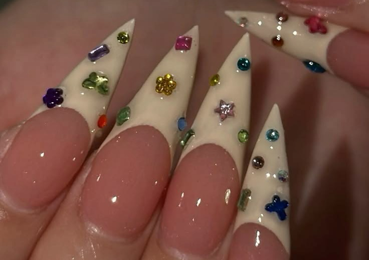 Cream Gem French