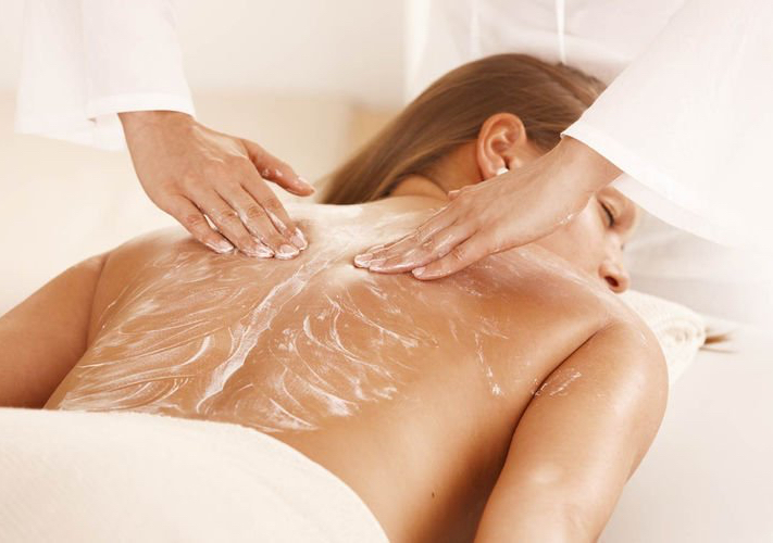 Million Dollar Bacial (steam included) Back Treatment for problematic skin