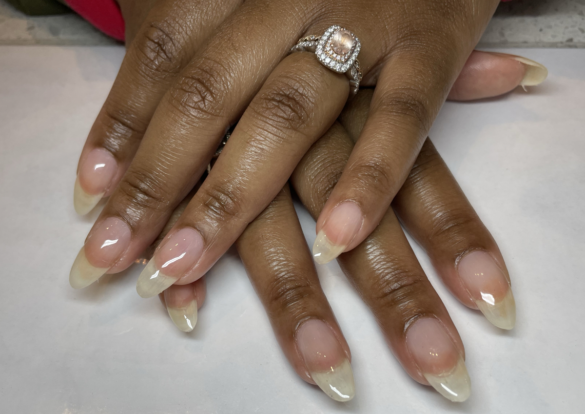 💎 St. Louis Luxe Manicure (regular polish)