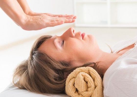 Reiki with Amanda 30min