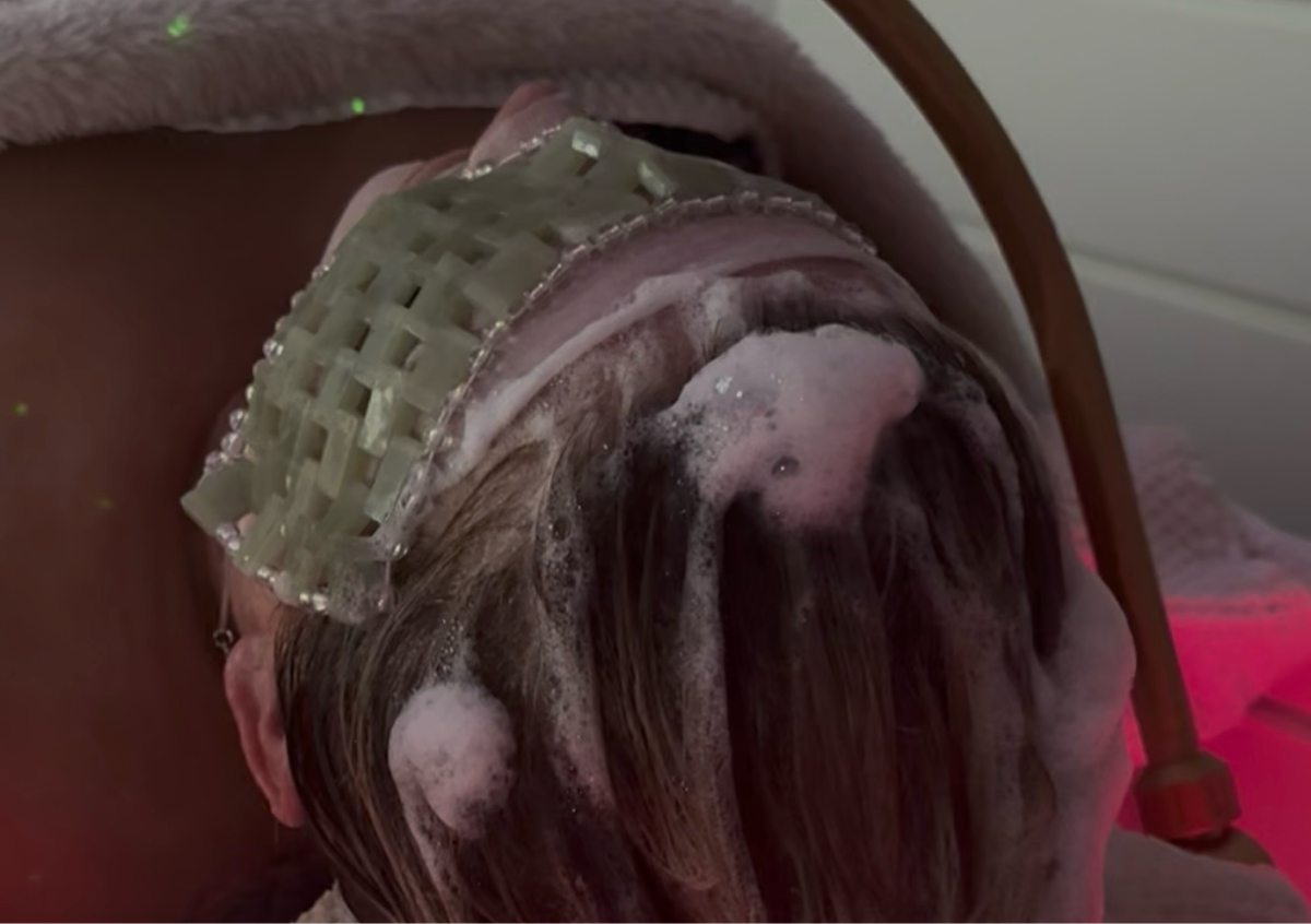 Japanese Head Spa + Stress relief Facial 120 Minutes