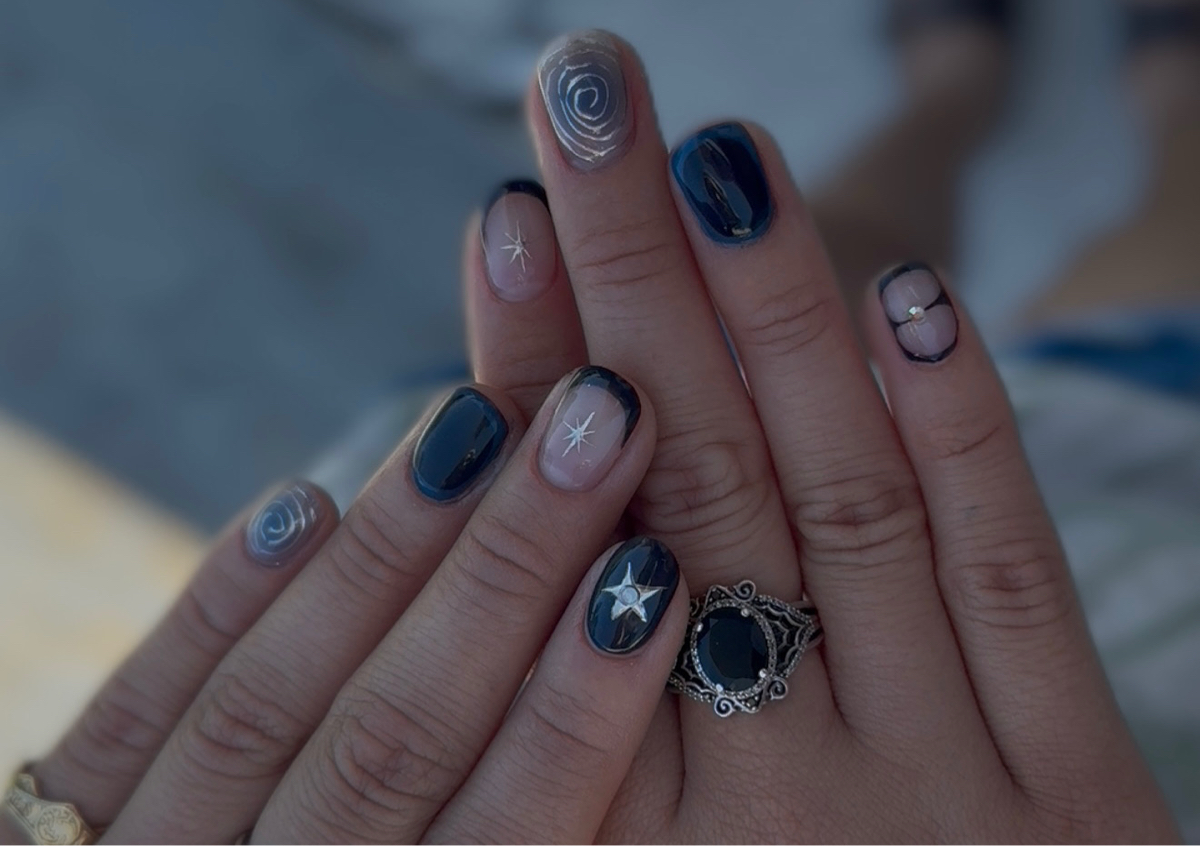 Manicura con ountira semi permanente en uñas natirales 