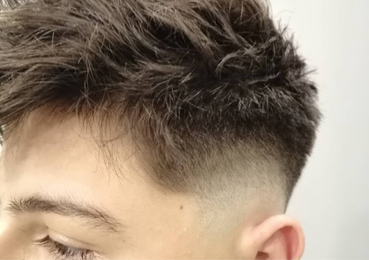 Men Fade hair cut cleaning beard