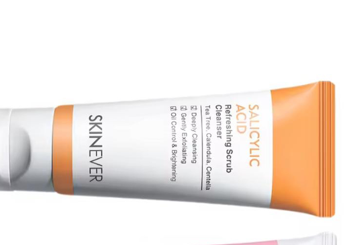 SKINEVER Salicylic Acid Scrub Cleanser