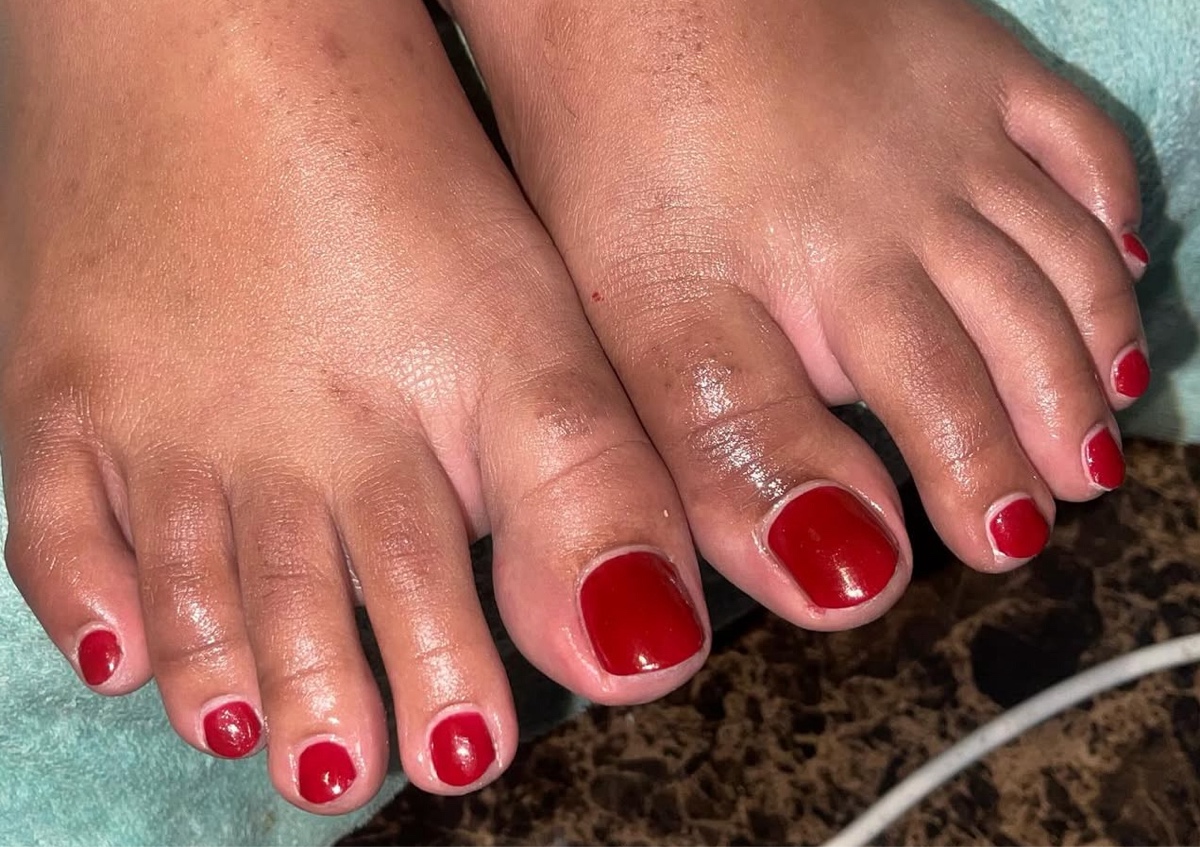 Basic Gel Pedicure