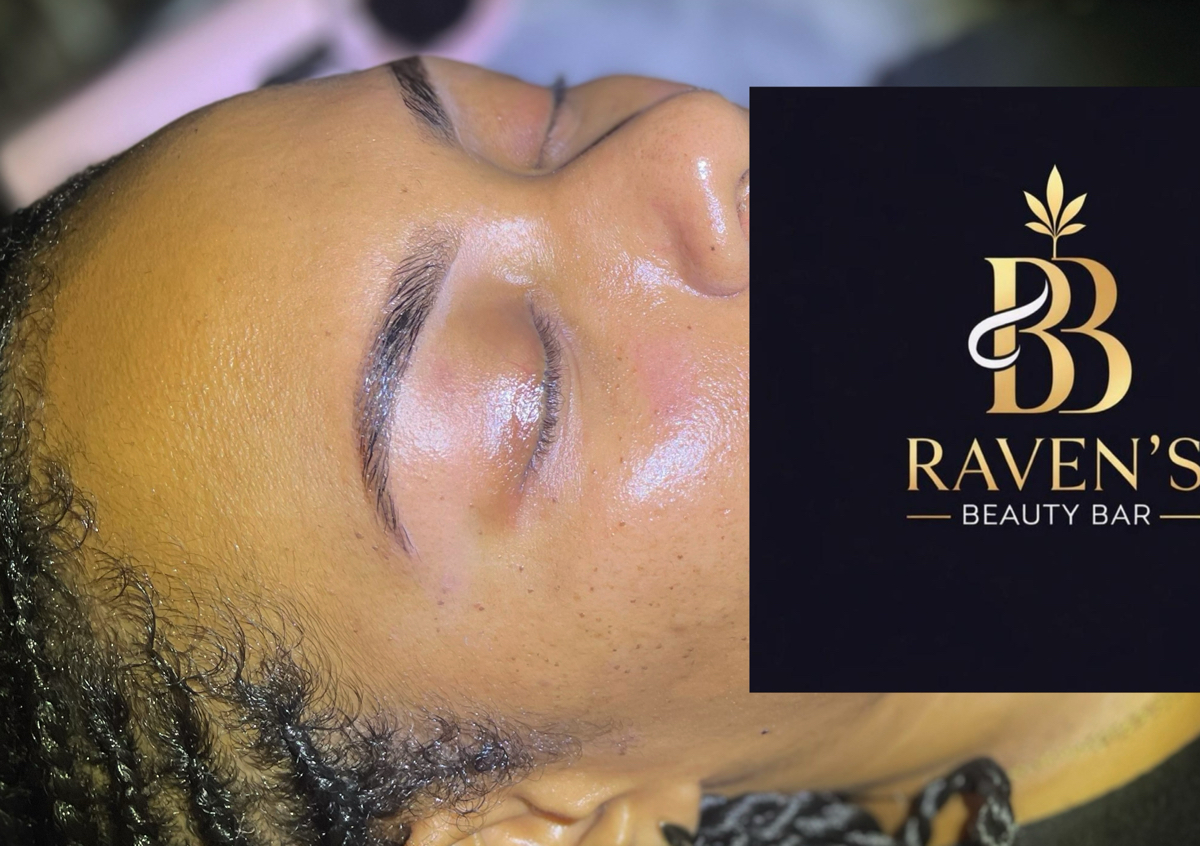 Facial Waxing/Dermablading + Mini Full Facial 