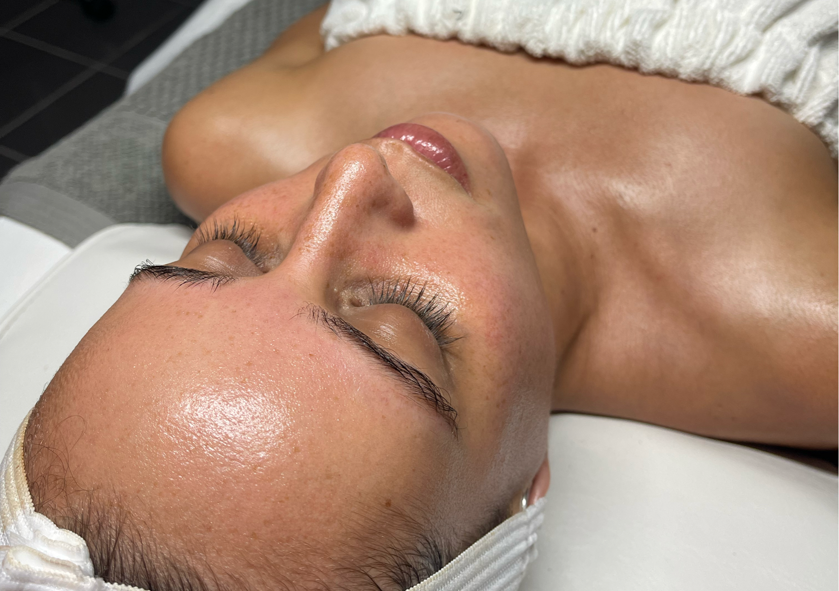 KF Super Glow Facial 