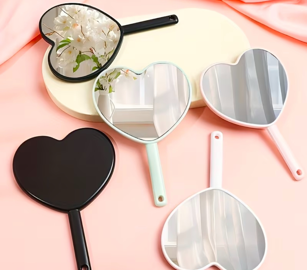 ✨Espejo Mini en Forma de Corazón✨