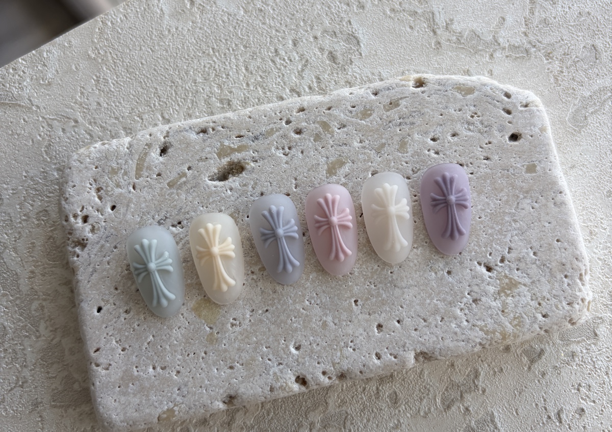 April Promo) chrome hearts nails with single colour