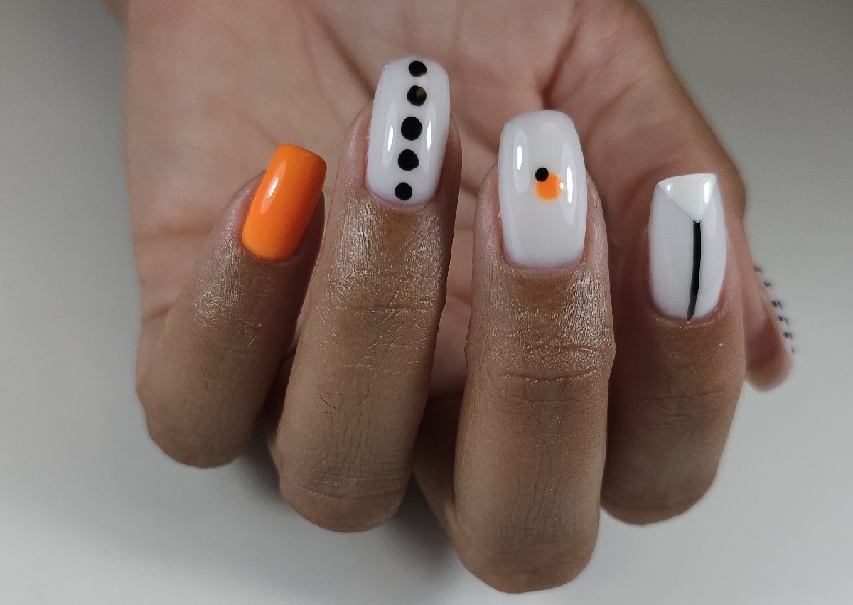 Extras - nail design