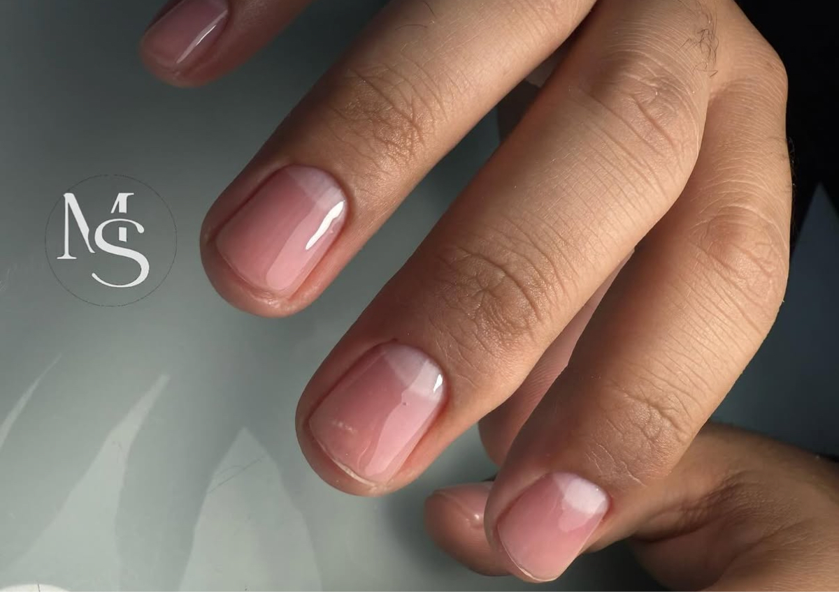 Manicura y clear en gel 