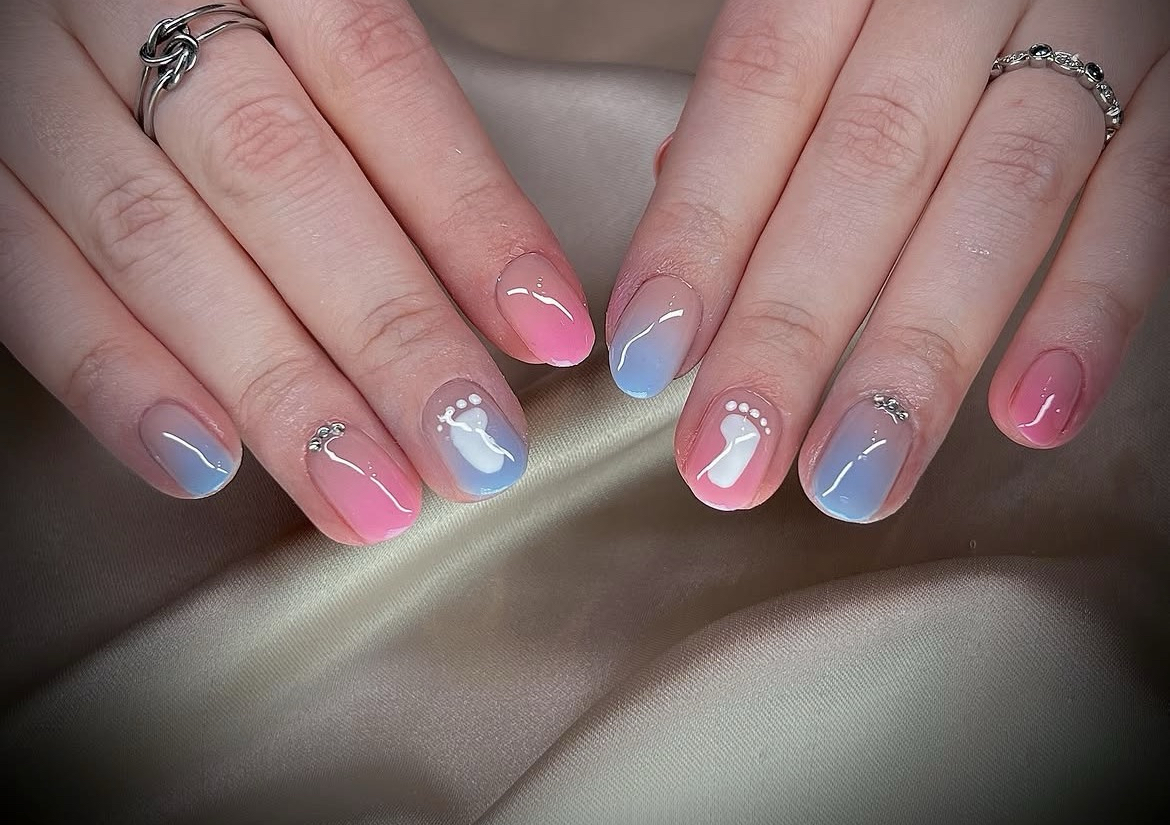 Gel sur ongle naturel baby-boomer/ dégrader