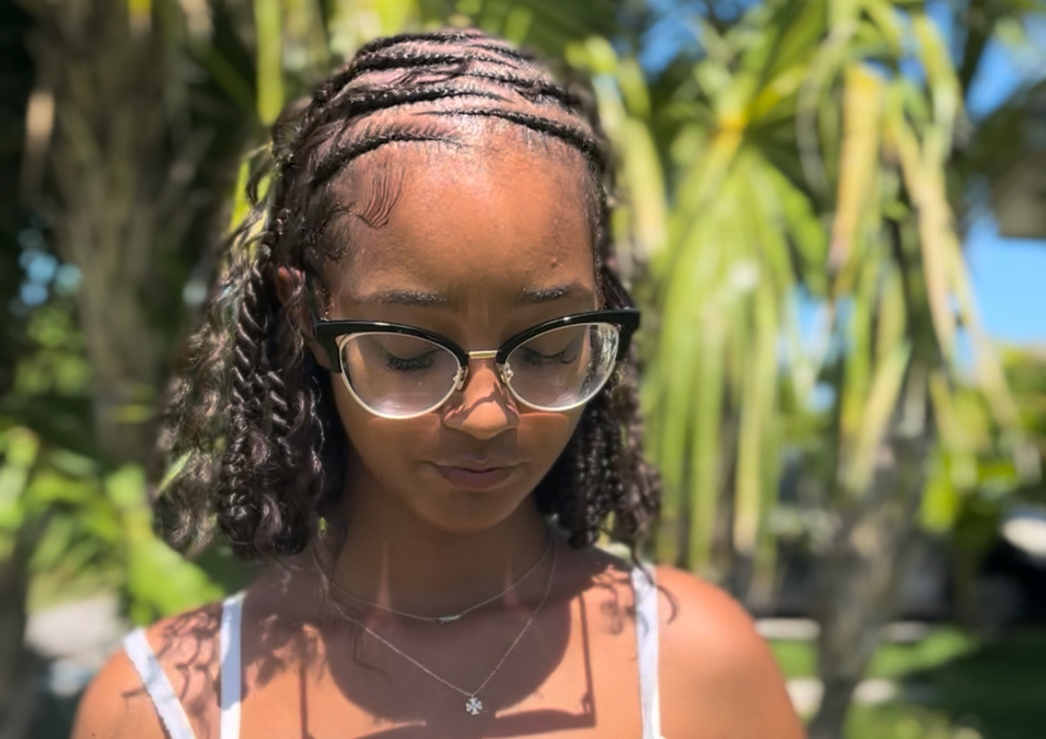 Medium shoulder length fulani braids