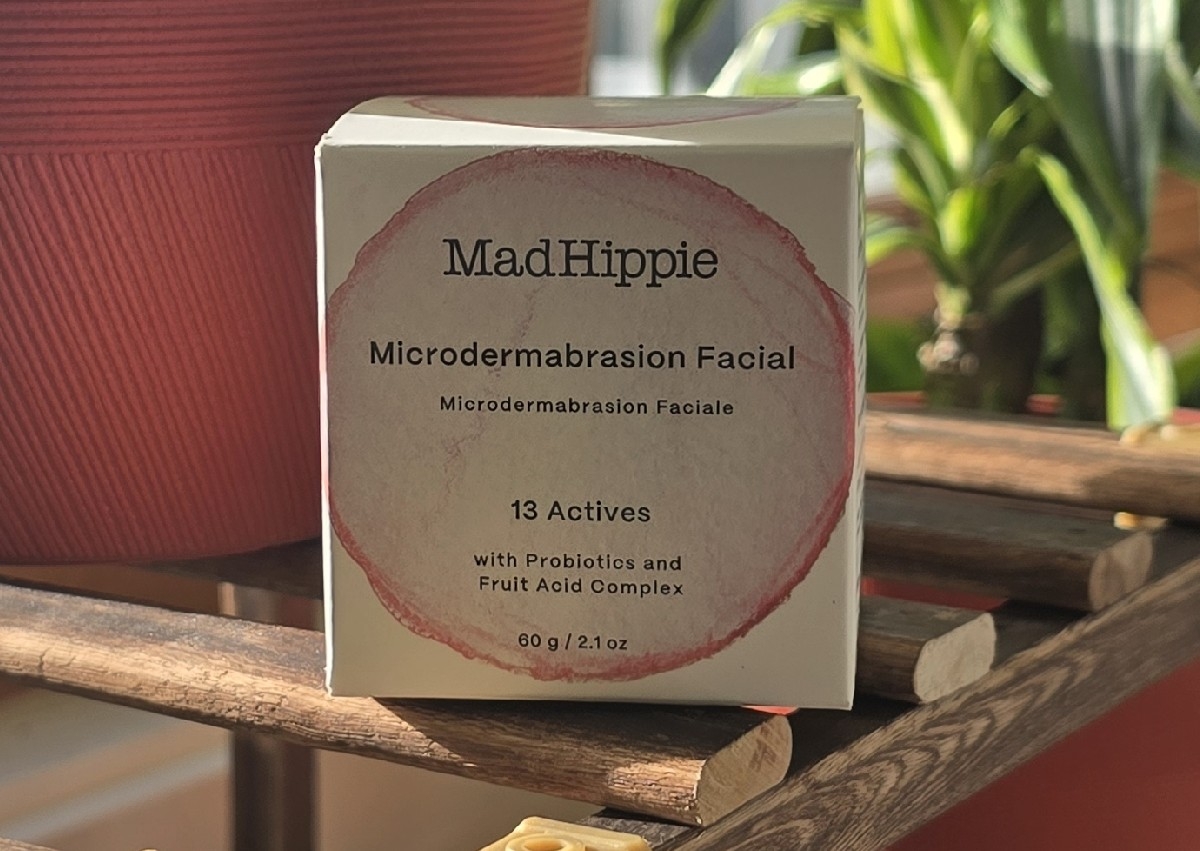 MadHippie Microdermabrasion Facial
