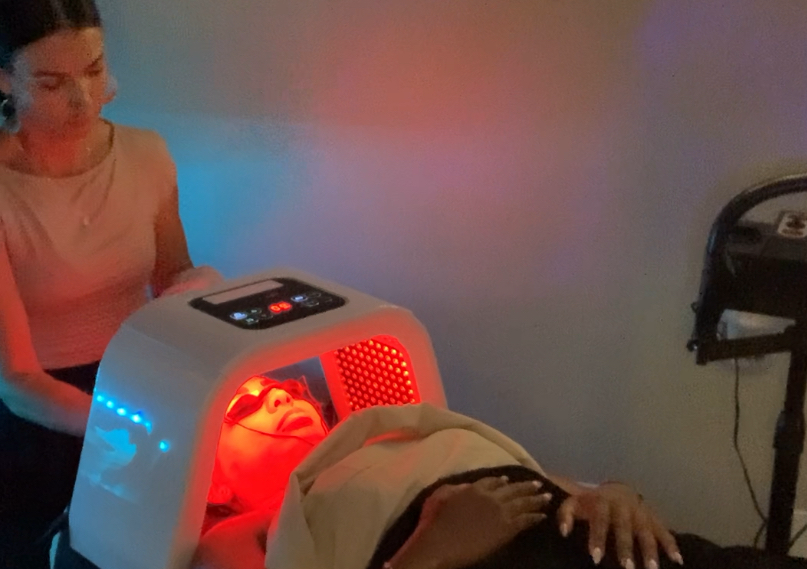 Light Therapy Facial  