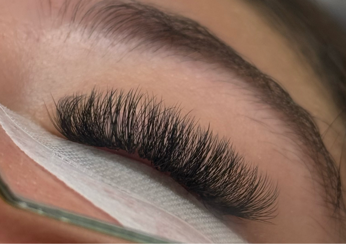 Full Set Eyelash Extensions 