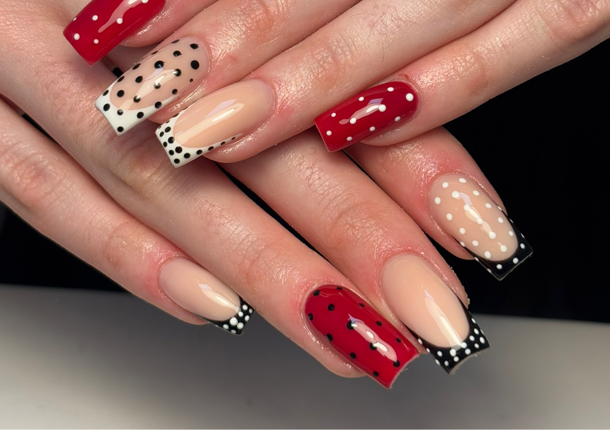 Gel infills, French tips/ Nail art
