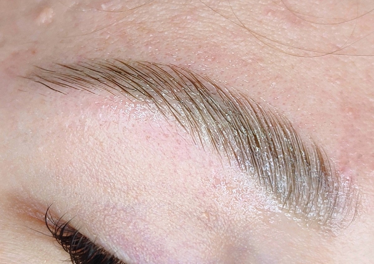 Laminado de cejas (cera)