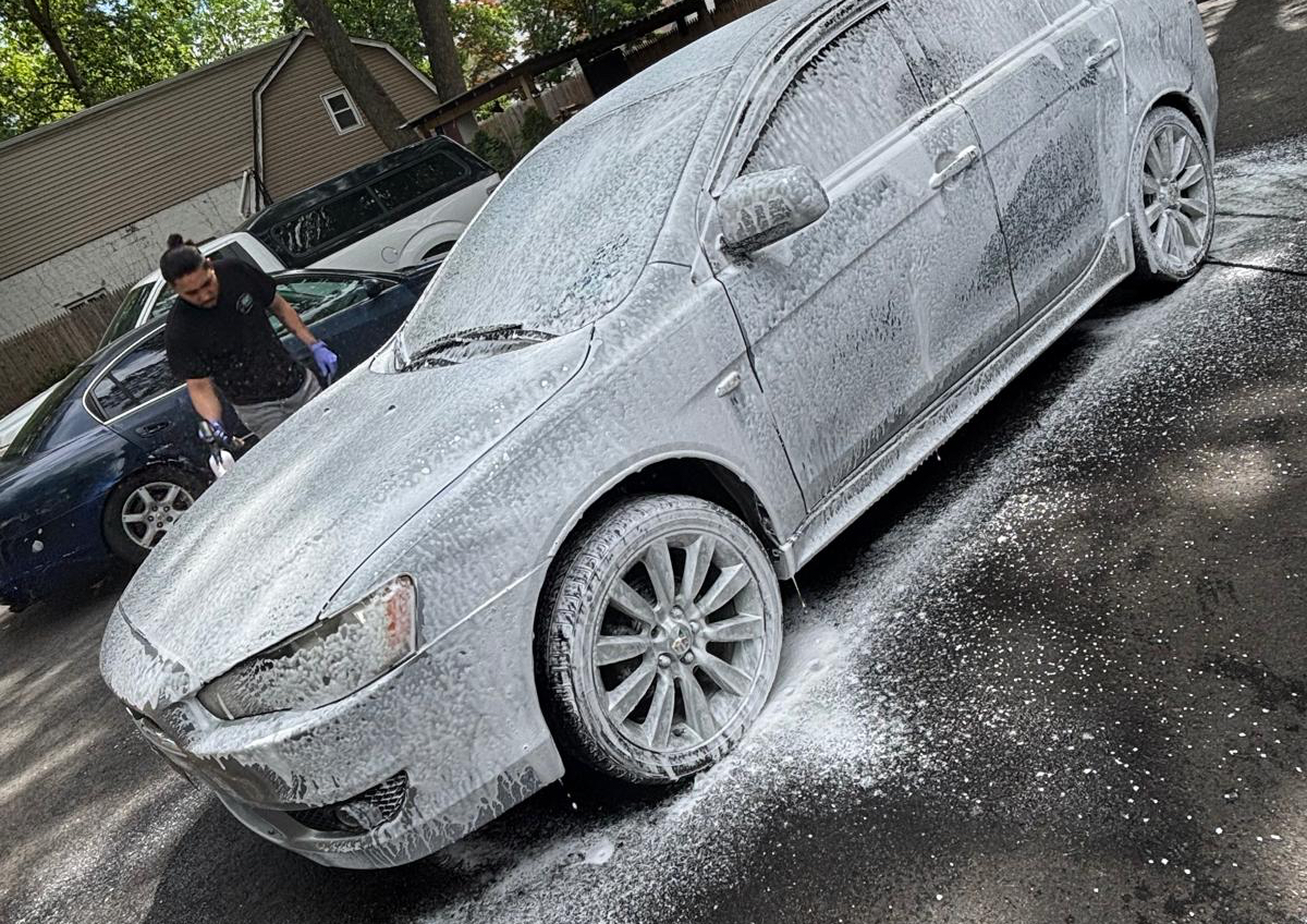 Monthly sedan maintenance 2 services per month🧼🚗☑️