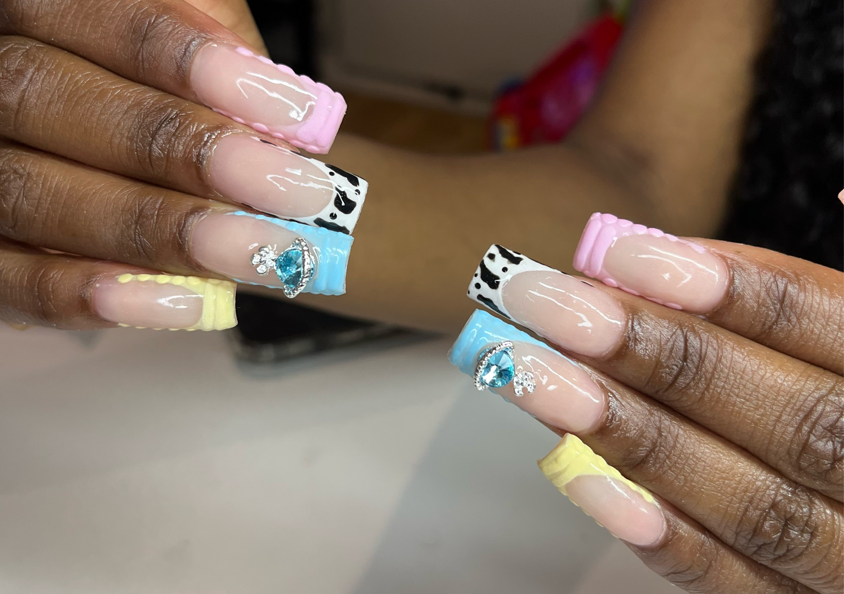 simple Bad B acrylic  nail ispo 