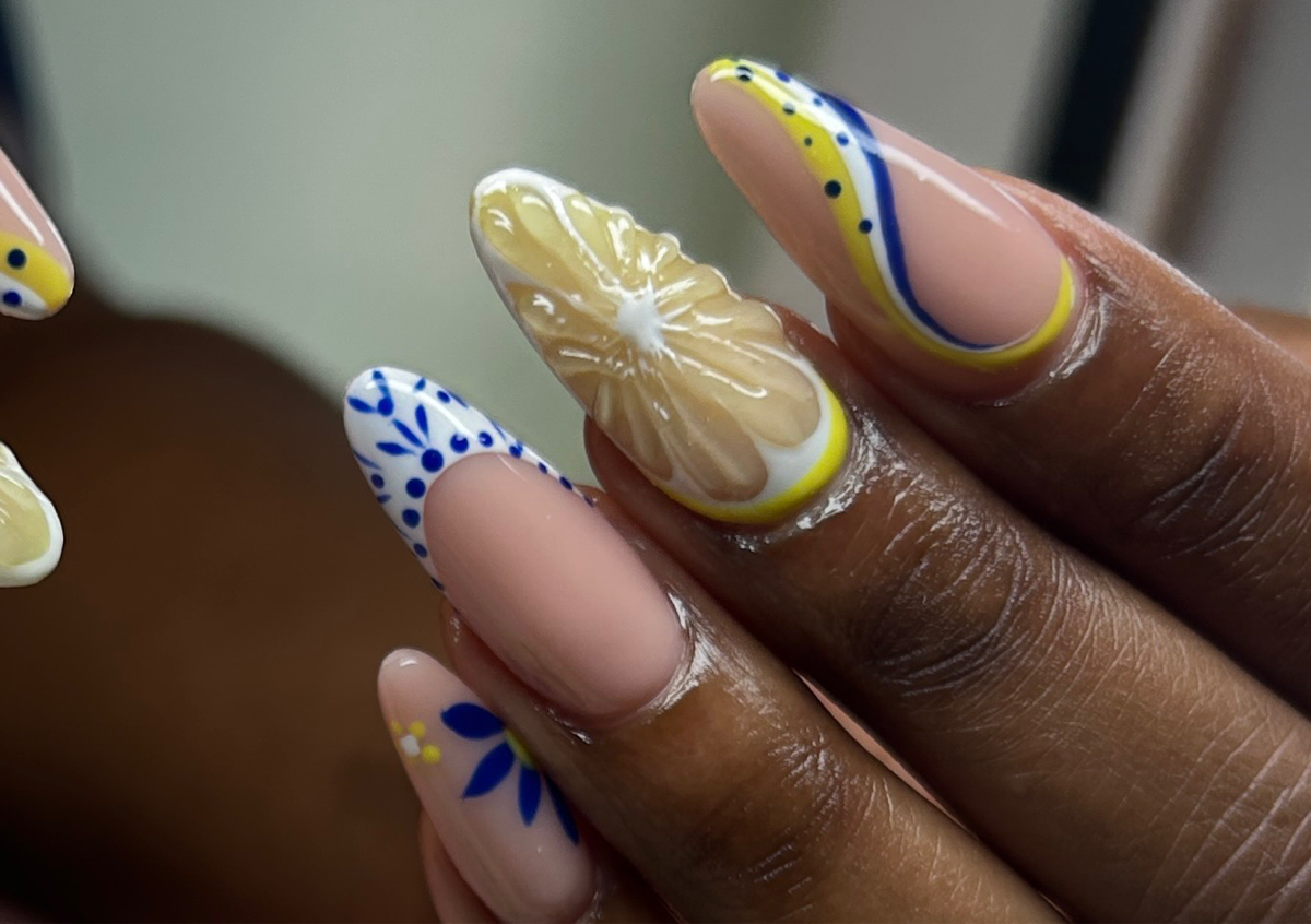 Medium (gel polish) 