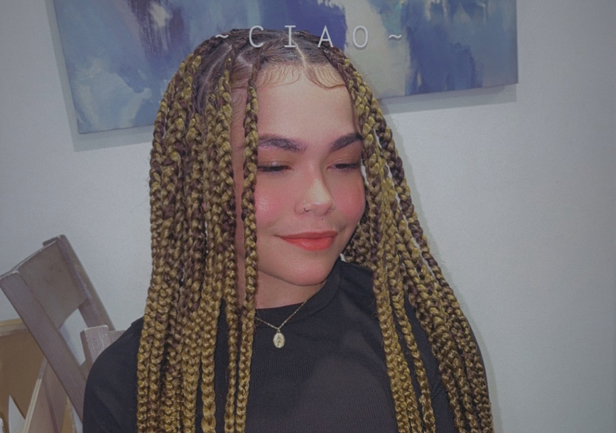 Medium Knotless