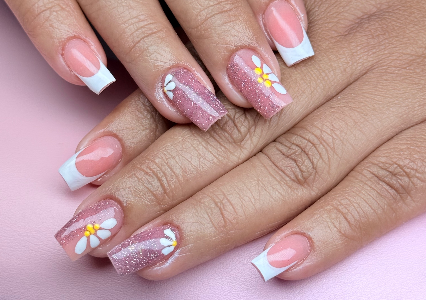 -Baño de acrílico en uña natural 