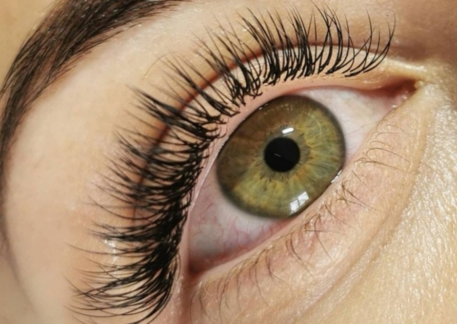 Classic Eyelash Extensions