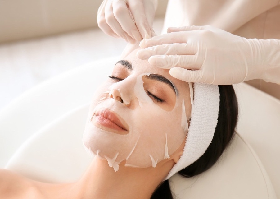 Ultimate Glow Facial