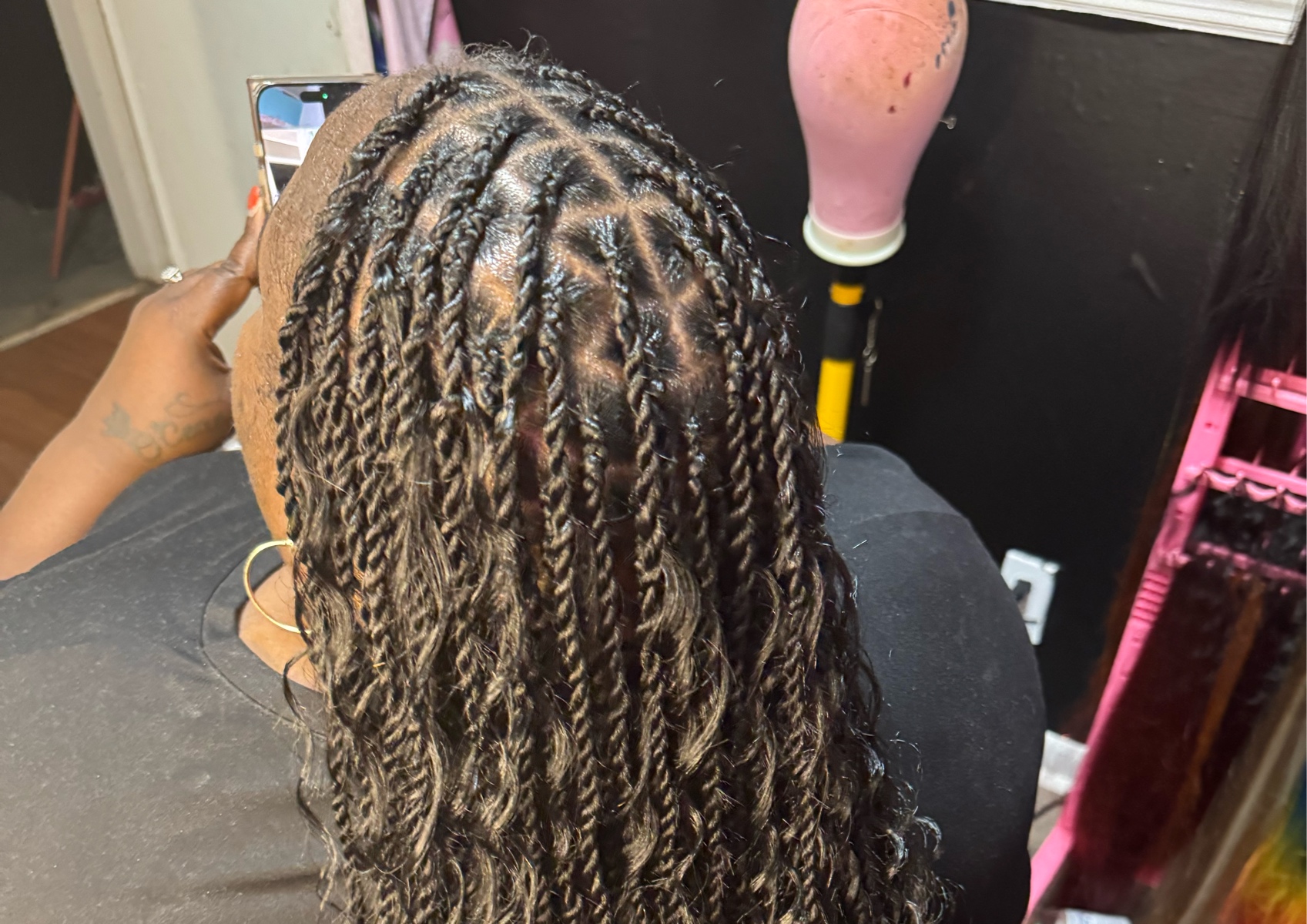 Island twist. (M)
